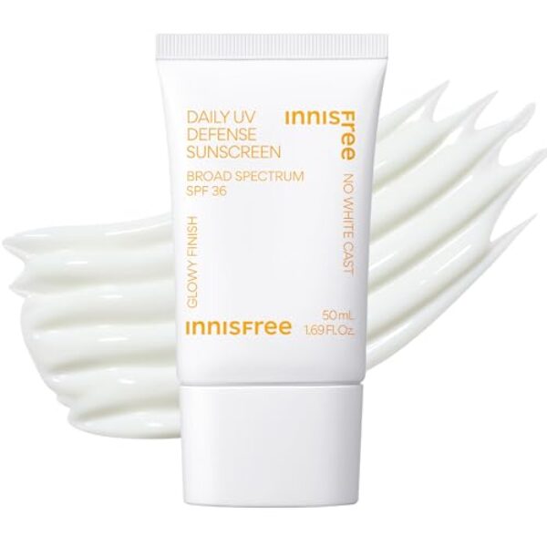 innisfree Daily UV Defense Sunscreen Broad Spectrum SPF 36, Invisible Korean Sunscreen for Face with No White Cast (Packaging May Vary)