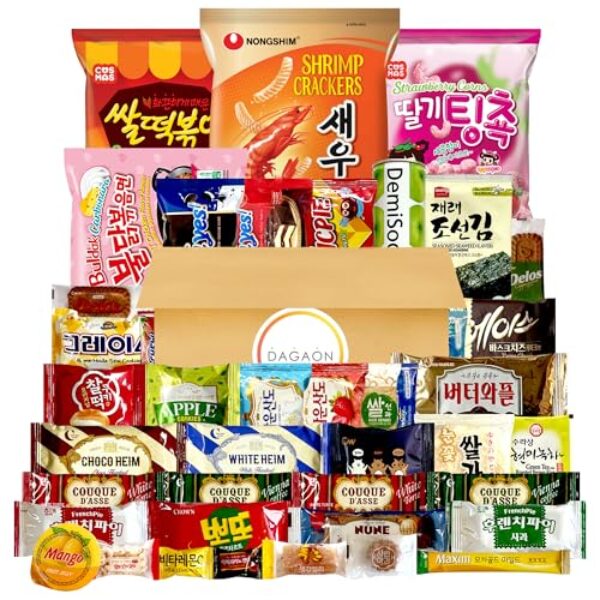 DAGAON Finest Korean Snack Box 42 Count – Variety Snacks Including Korean’s Favorite Chips, Biscuits, Cookies, Pies, Candies. Perfect appetizing Korean snacks for any occasions, gifts and everyone.